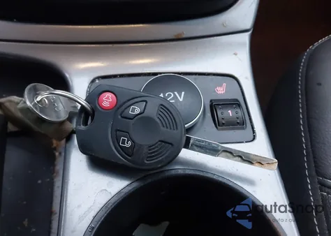 2016 Ford Escape Se from USA, damaged, VIN 1FMCU9GX8GUC03984